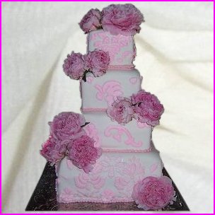 WEDDING CAKE